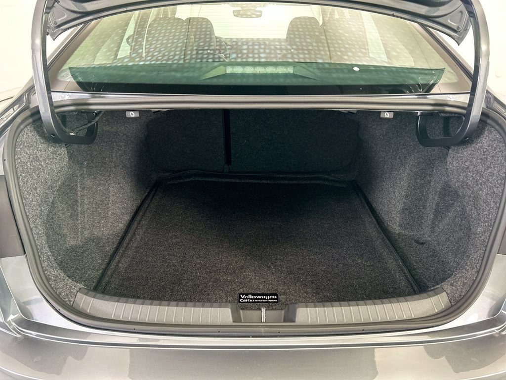 New 2026 Volkswagen Jetta SEL FWD image 27