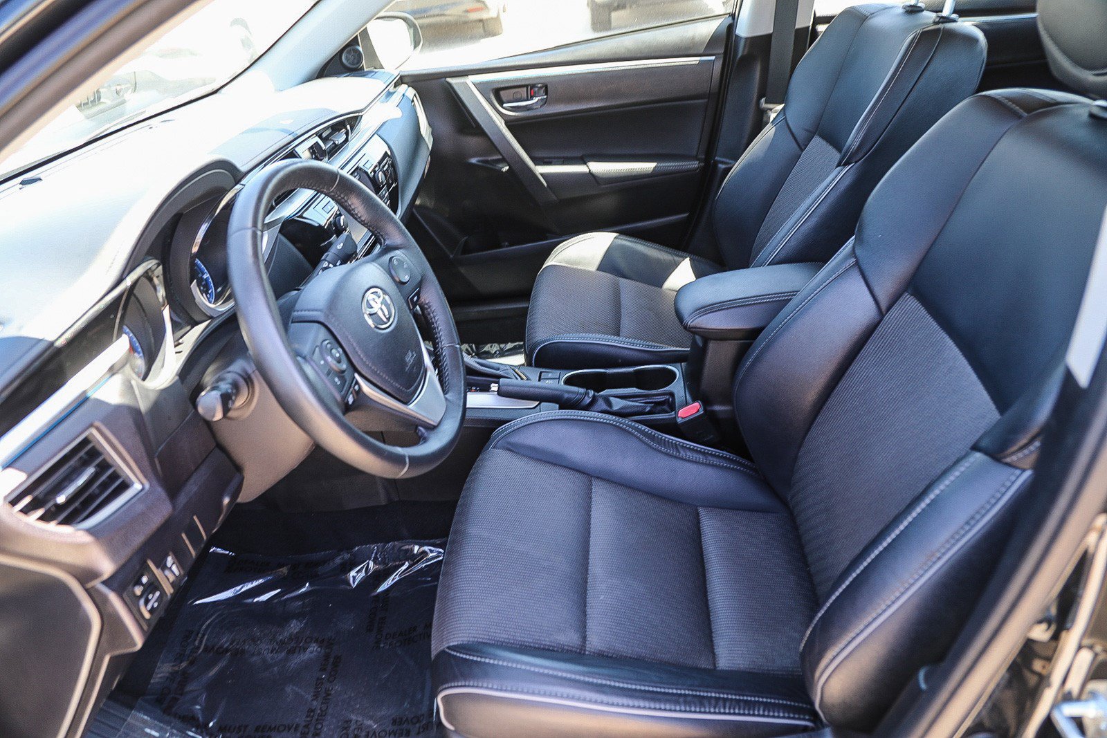 Used 2016 Toyota Corolla S FWD image 17