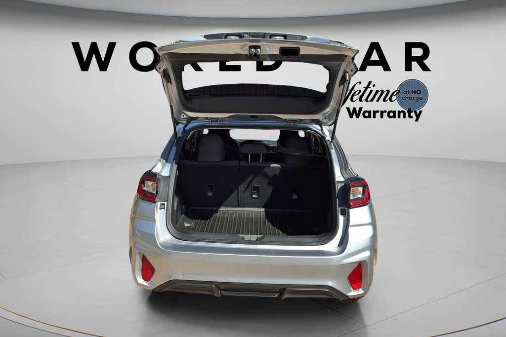 Used 2025 Subaru Impreza 2.0i AWD/4WD image 9
