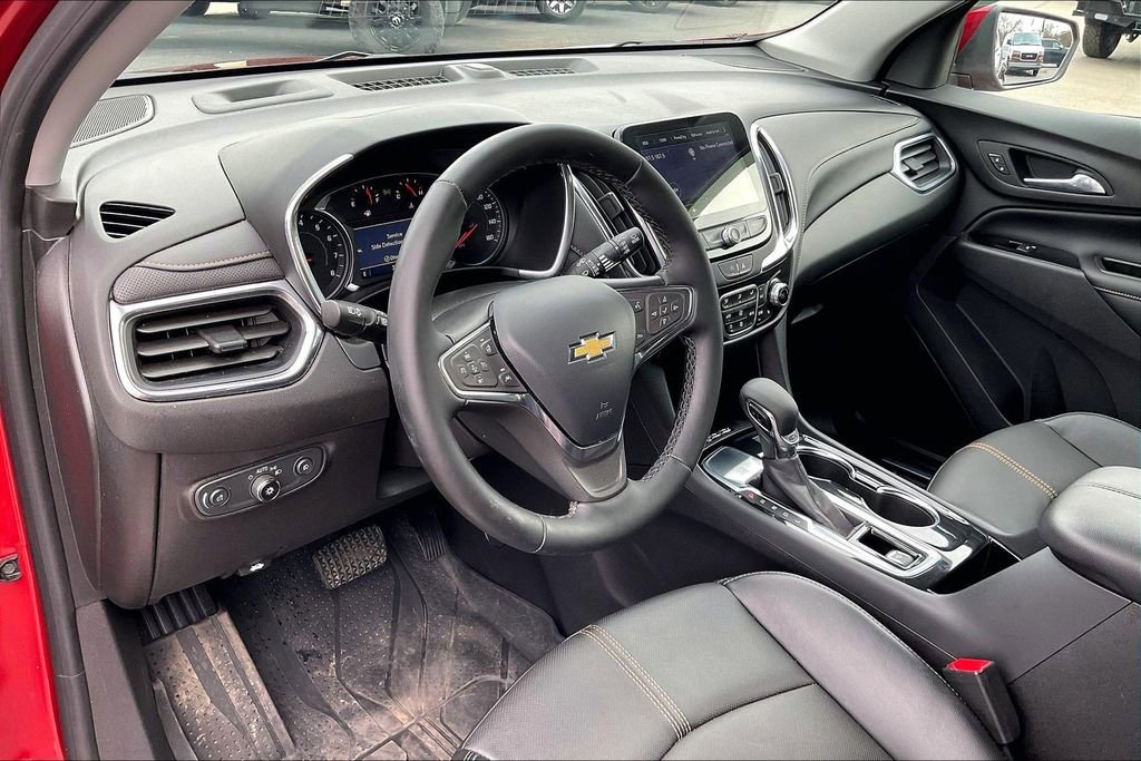 Used 2024 Chevrolet Equinox Premier w/ LPO, Floor Liner Package image 19