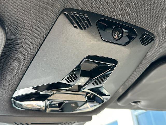 Certified 2025 BMW X1 xDrive28i w/ Premium Package image 29