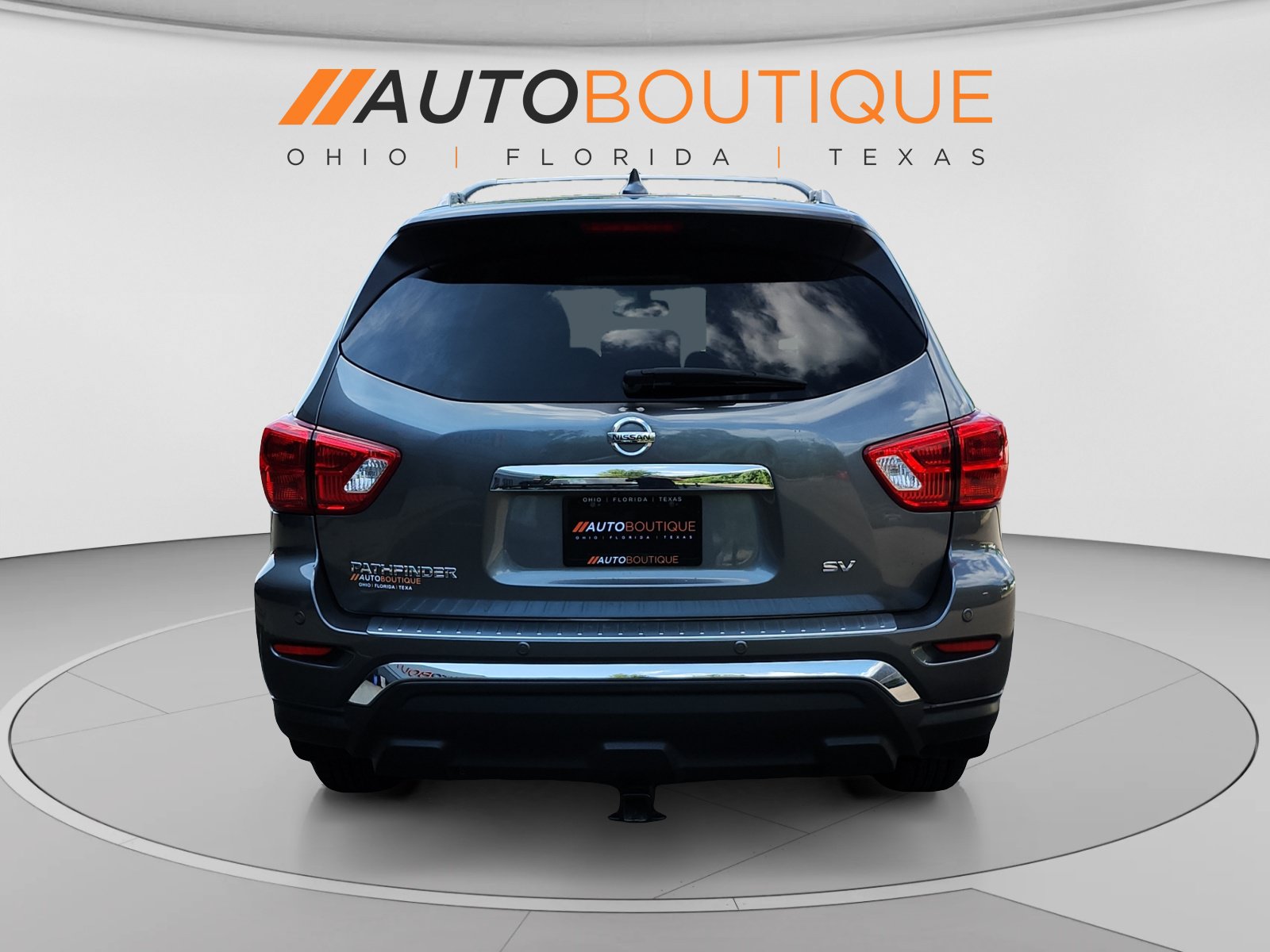 Used 2020 Nissan Pathfinder SV FWD image 4