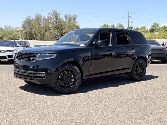 New 2026 Land Rover Range Rover Long Wheelbase SE AWD/4WD image 2