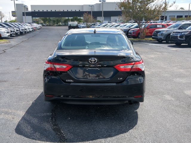 Used 2019 Toyota Camry LE FWD image 7