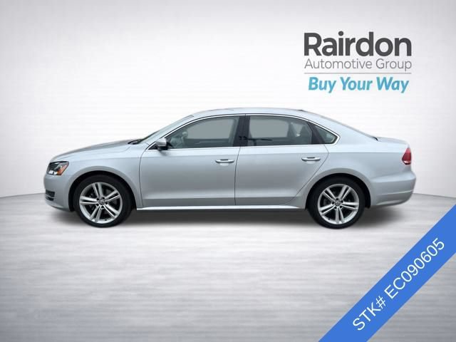 Used 2014 Volkswagen Passat TDI SE FWD image 4