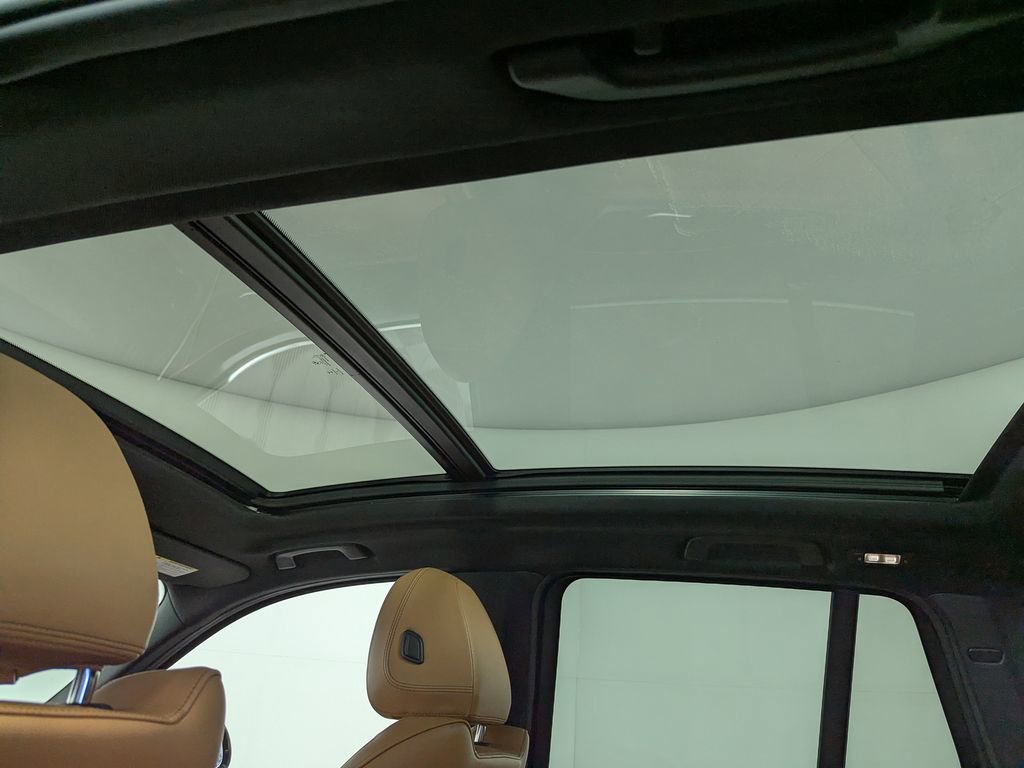 Used 2021 BMW X3 xDrive30i w/ Convenience Package image 13