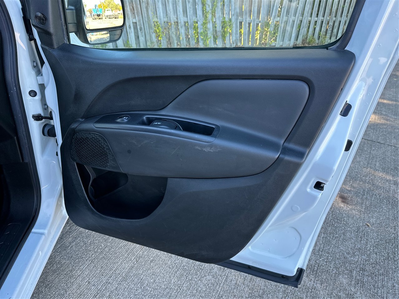 Used 2020 RAM ProMaster City Tradesman image 16