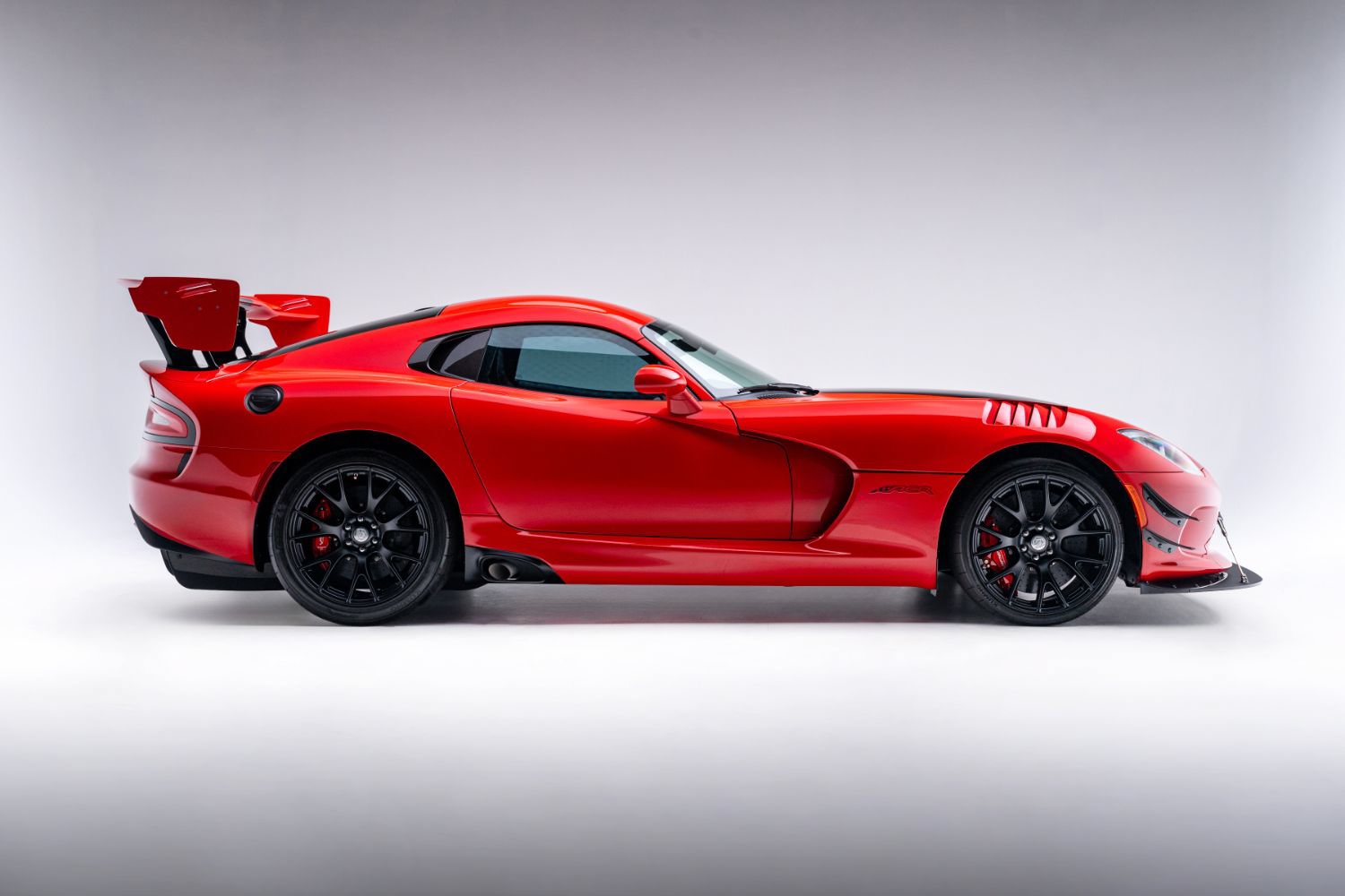 Used 2017 Dodge Viper GTC w/ ACR Package RWD image 14