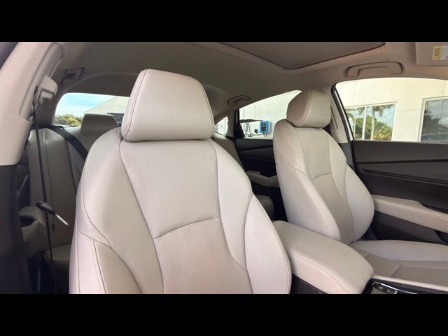 Certified 2025 Honda Accord Touring image 10