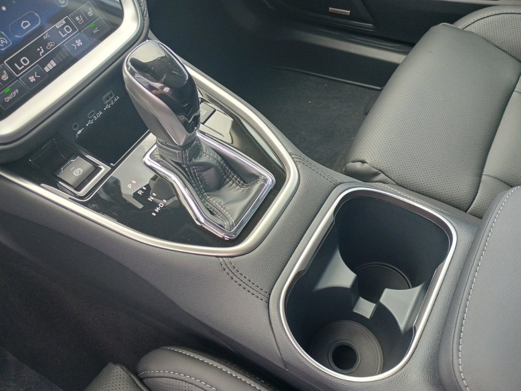 New 2025 Subaru Outback Touring XT w/ Popular Package #2 image 22