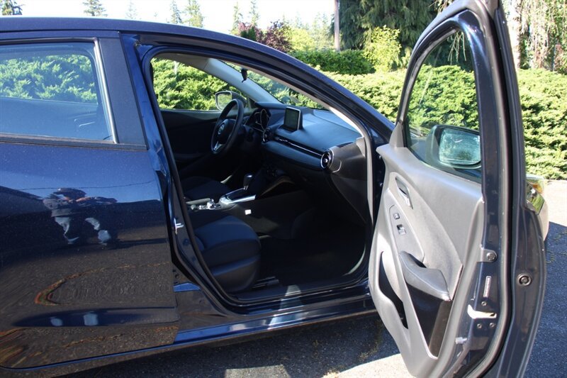 Used 2016 Scion iA FWD image 14