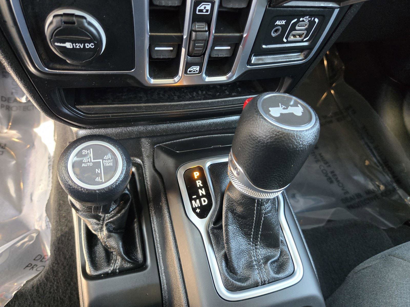 Certified 2025 Jeep Wrangler Sahara w/ Safety Group image 26