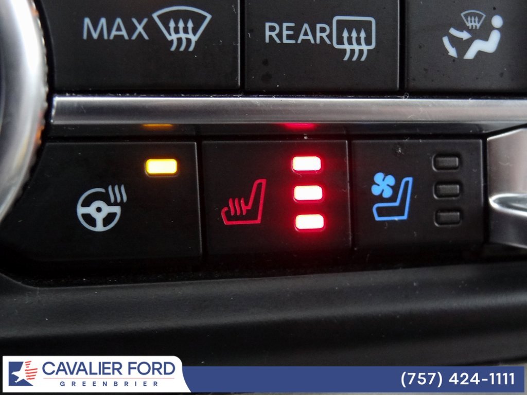 Certified 2024 Ford Expedition Limited image 35
