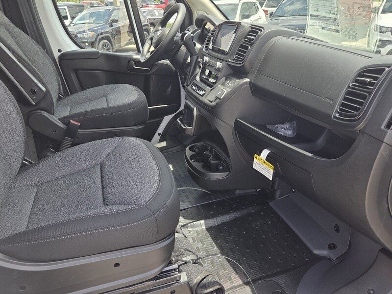 New 2026 RAM ProMaster 2500 w/ Convenience Group FWD image 14