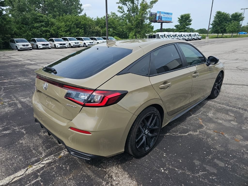 Used 2025 Honda Civic Sport image 5