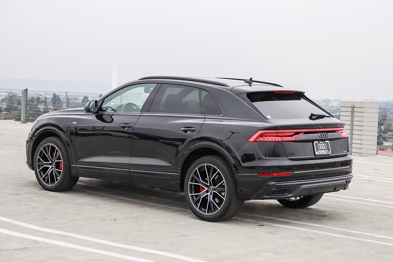 Used 2023 Audi Q8 Premium Plus w/ Premium Plus Package AWD/4WD image 6