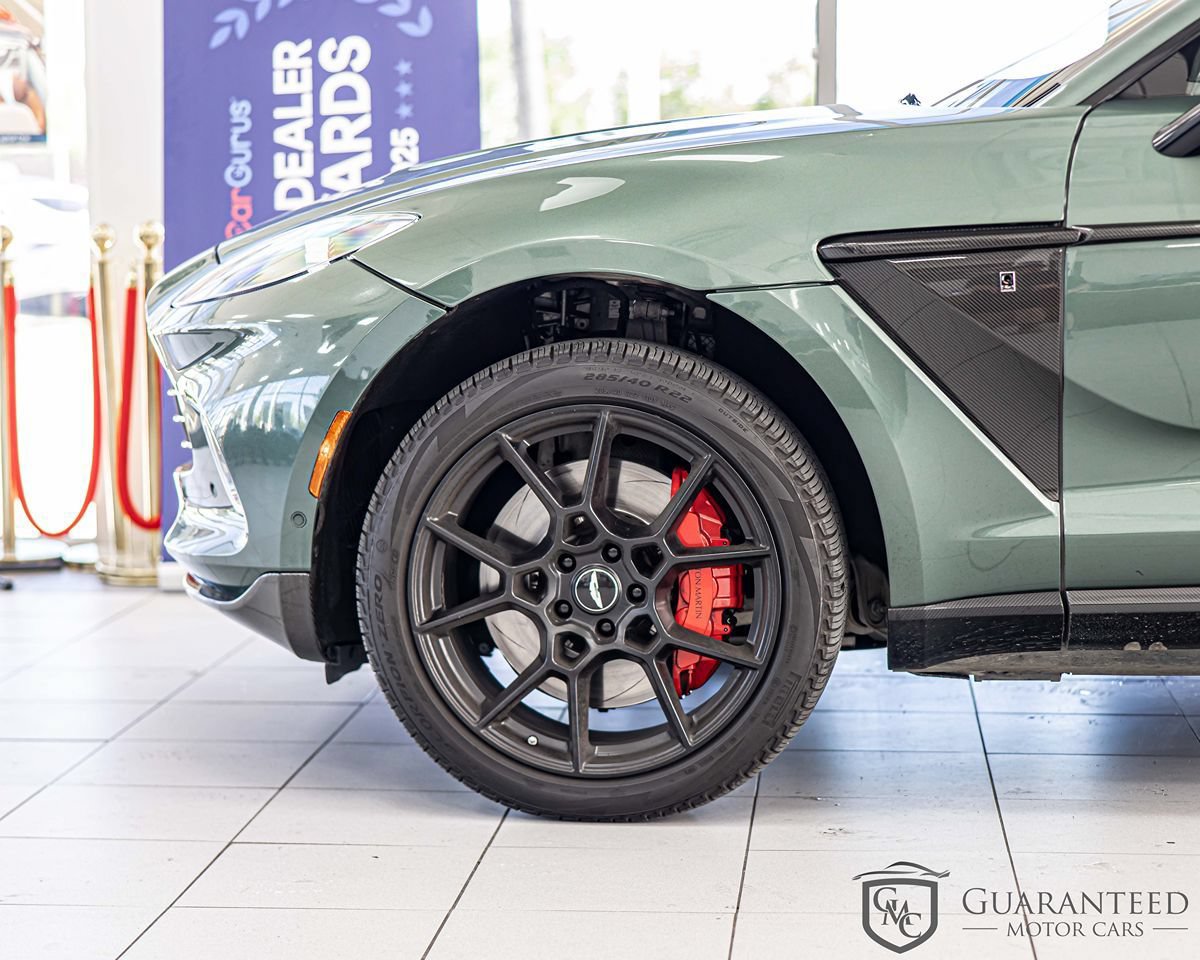 Used 2021 Aston Martin DBX AWD/4WD image 7