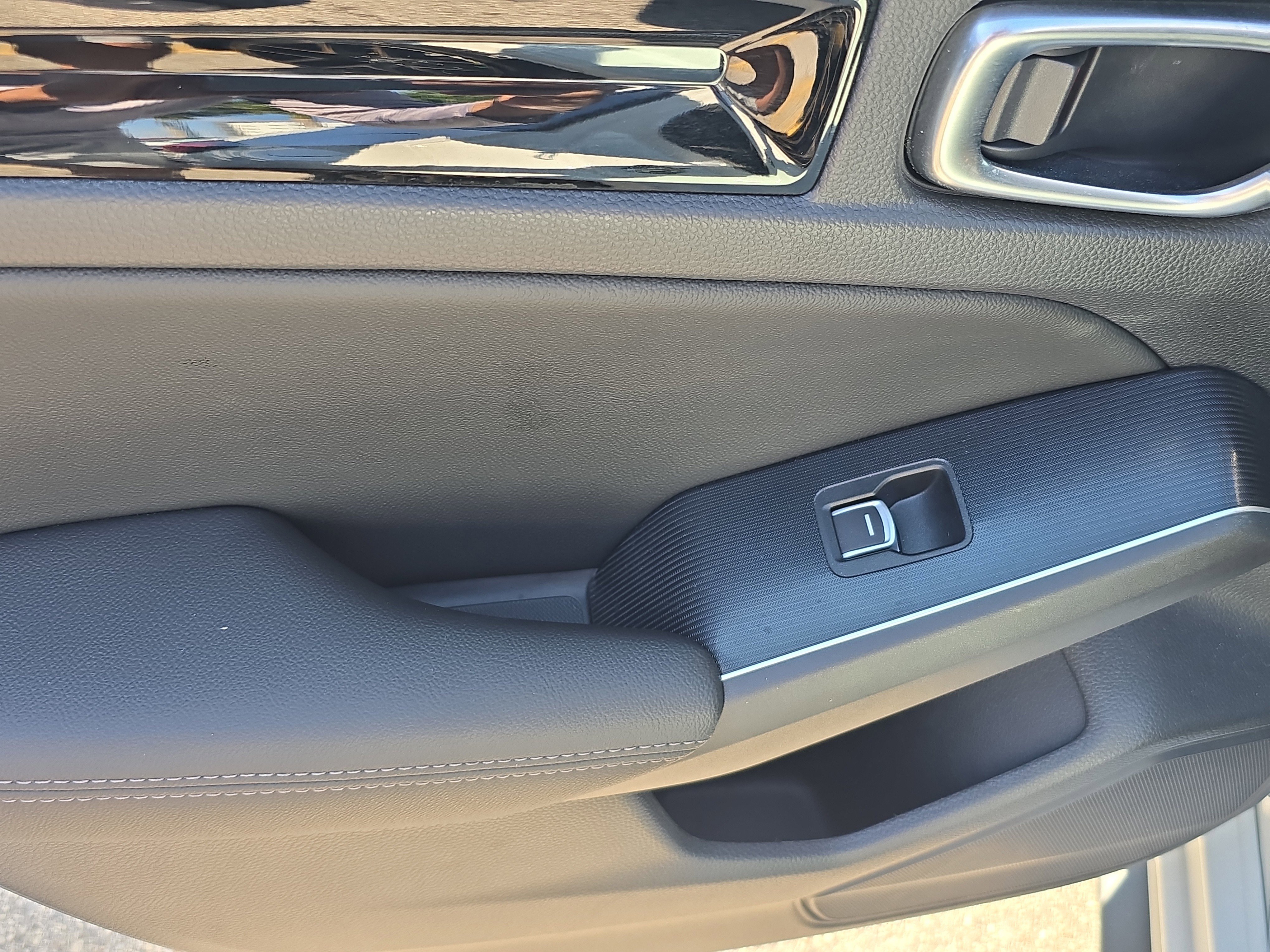 Certified 2023 Honda Civic Sport Touring image 10