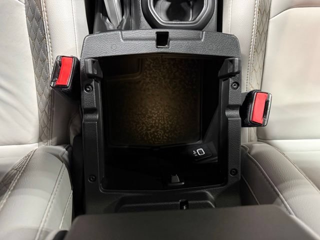 Used 2021 Jeep Wrangler Unlimited Sahara AWD/4WD image 18