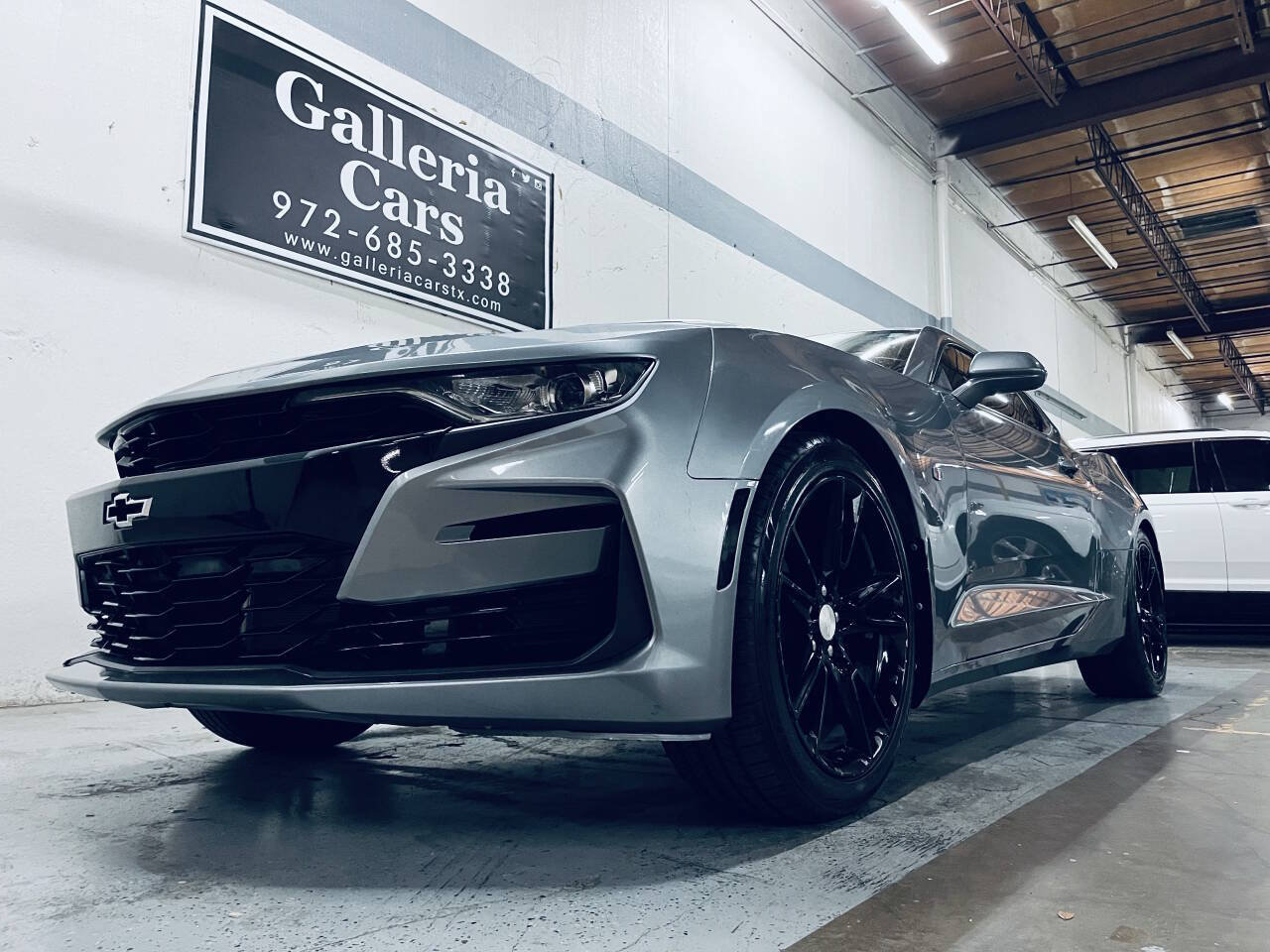 Used 2019 Chevrolet Camaro LT RWD image 2