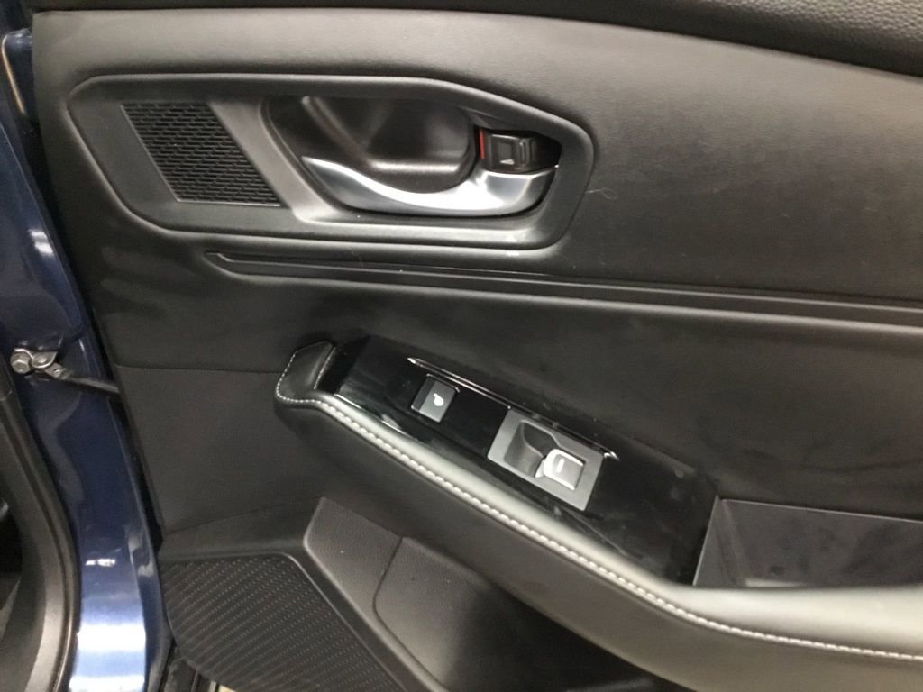 Used 2023 Honda Accord Touring image 16