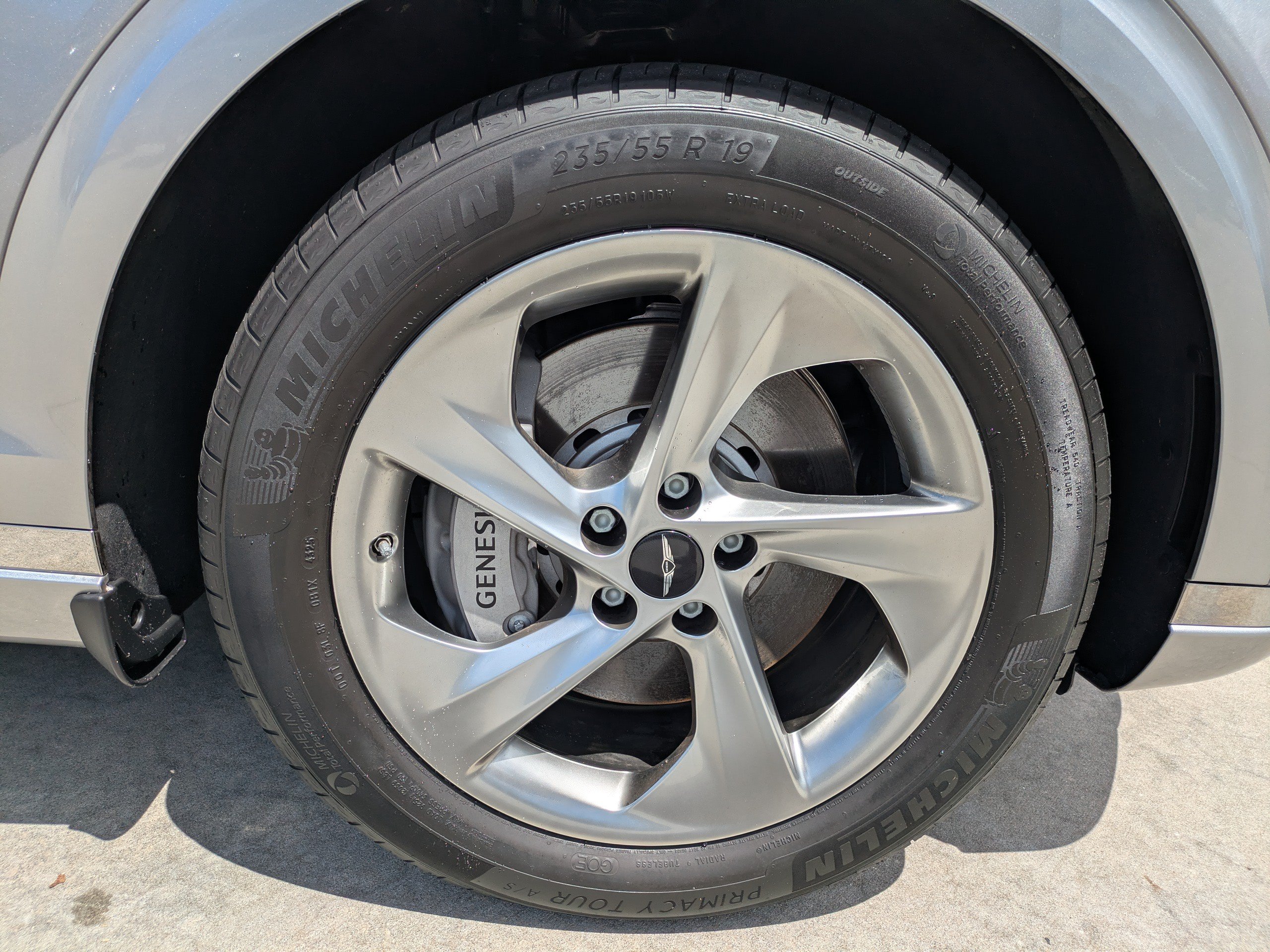 Certified 2026 Genesis GV70 2.5T Advanced AWD/4WD image 9