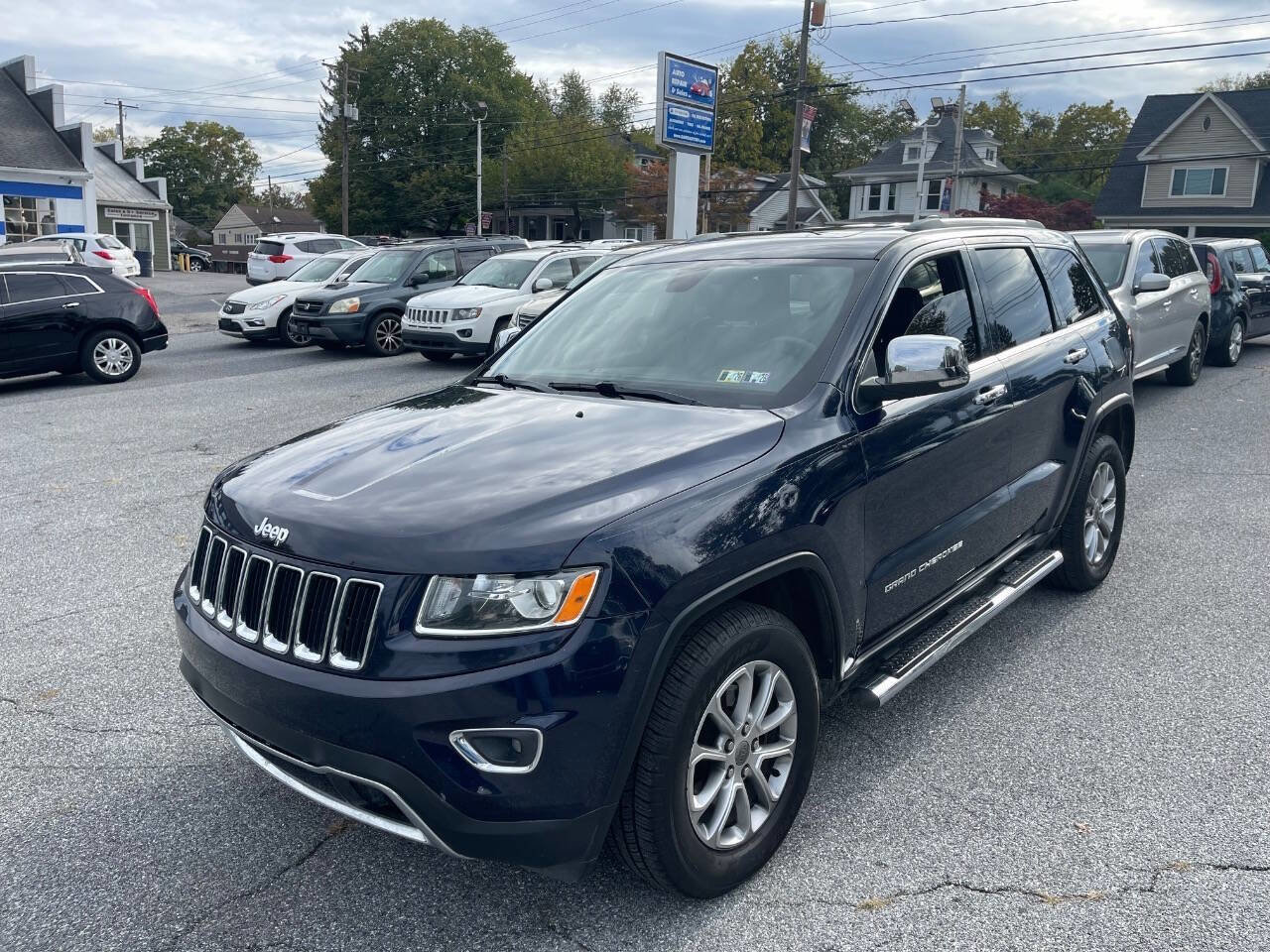 Used 2015 Jeep Grand Cherokee Limited image 2