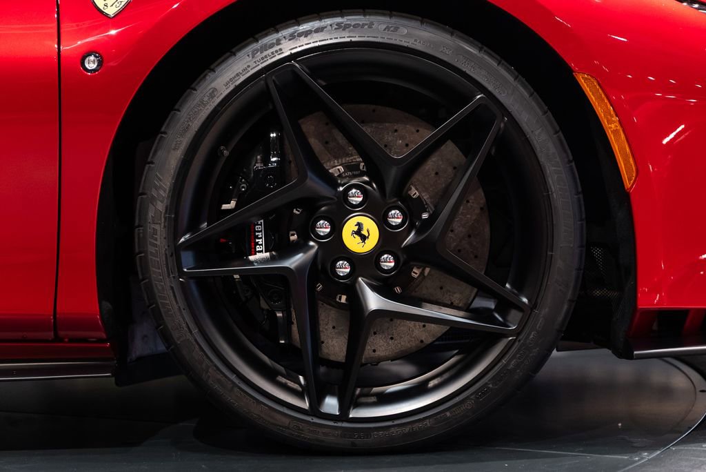 Certified 2023 Ferrari F8 Tributo RWD image 16