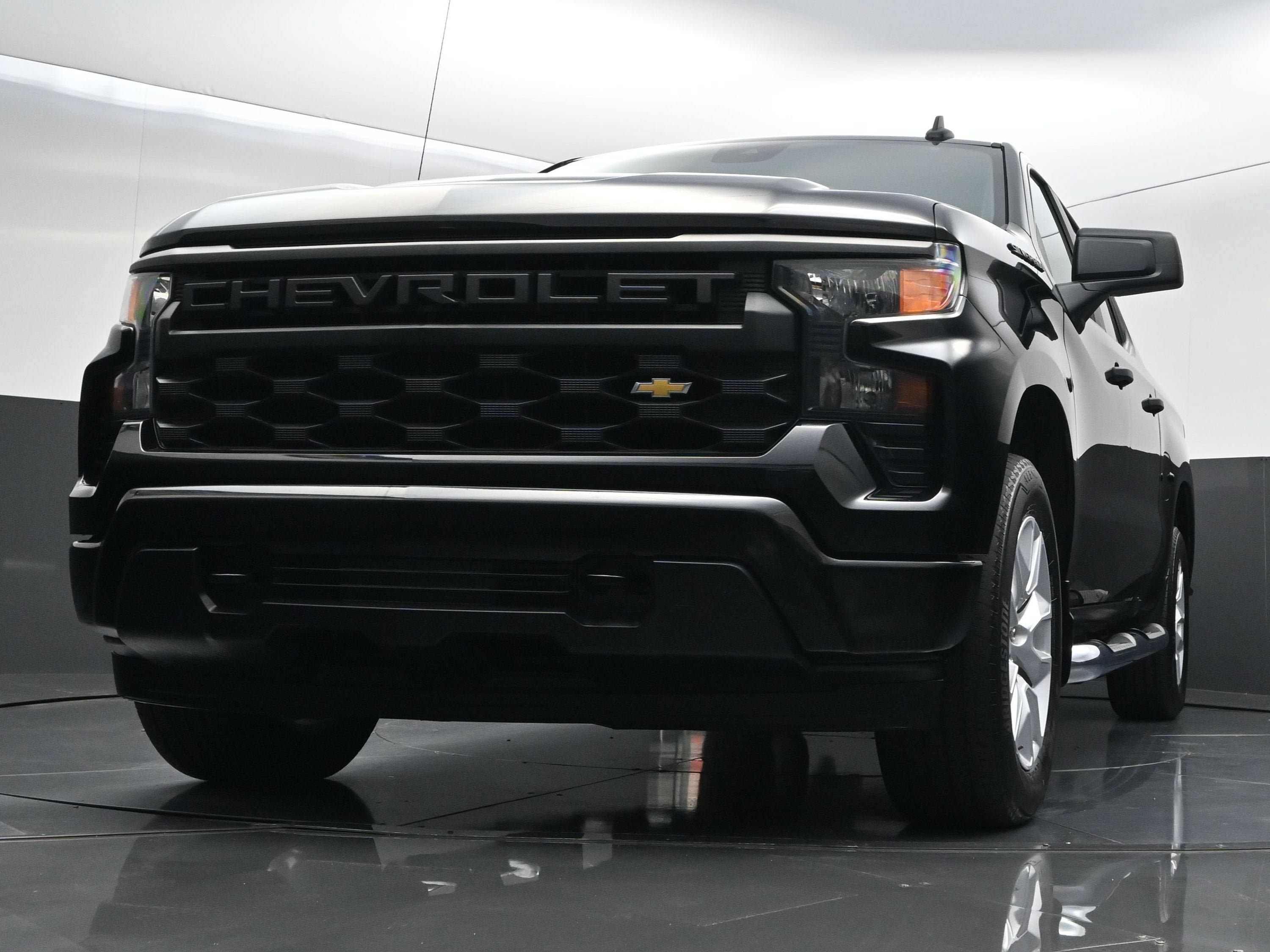 Used 2023 Chevrolet Silverado 1500 Custom w/ LPO, Dark Essentials Package AWD/4WD image 38