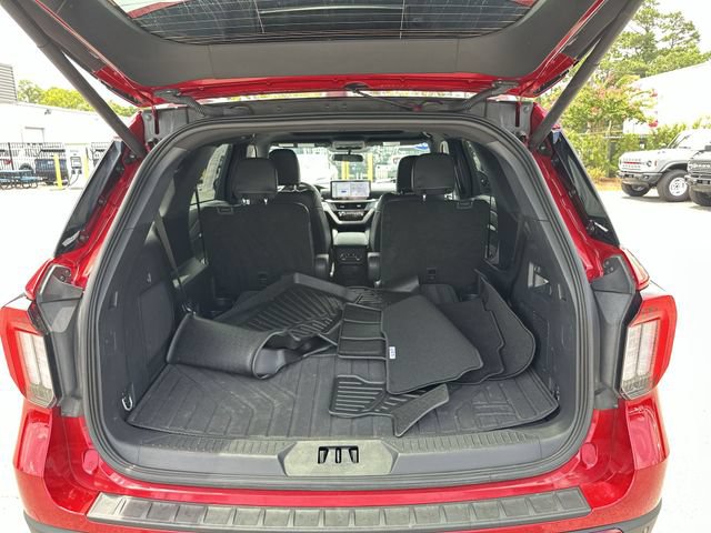 Certified 2025 Ford Explorer ST-Line AWD/4WD image 24