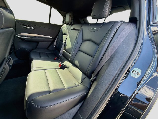 Used 2024 Cadillac XT4 Premium Luxury FWD image 20