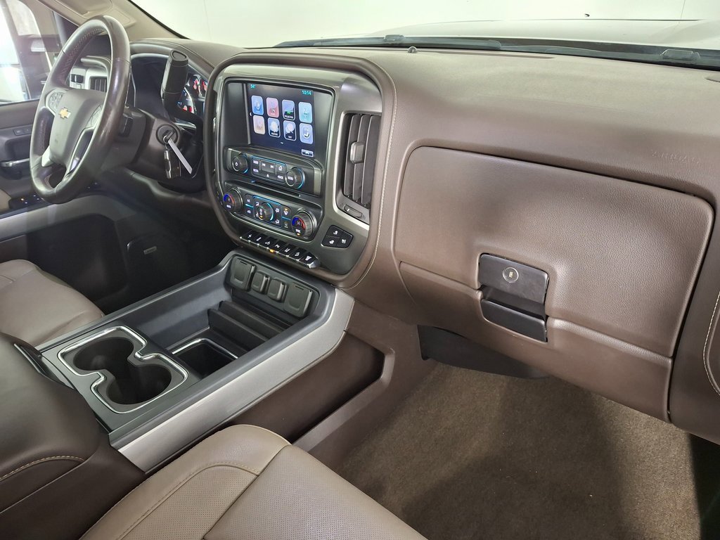 Used 2018 Chevrolet Silverado 3500 LTZ w/ Duramax Plus Package image 34