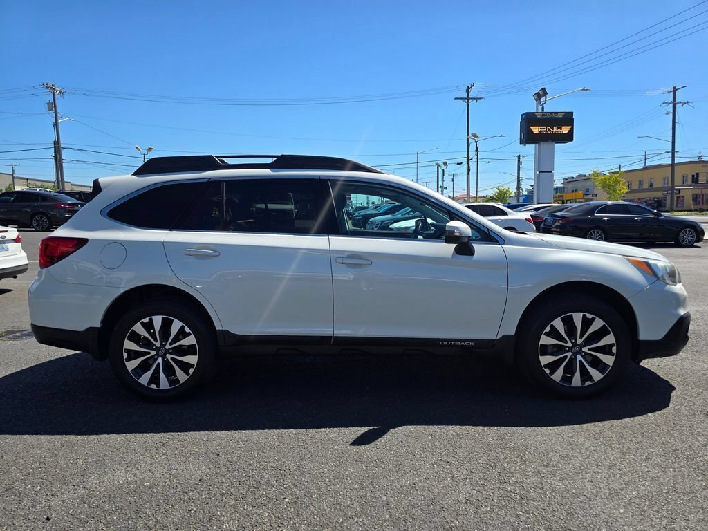 Used 2017 Subaru Outback 2.5i Limited AWD/4WD image 5