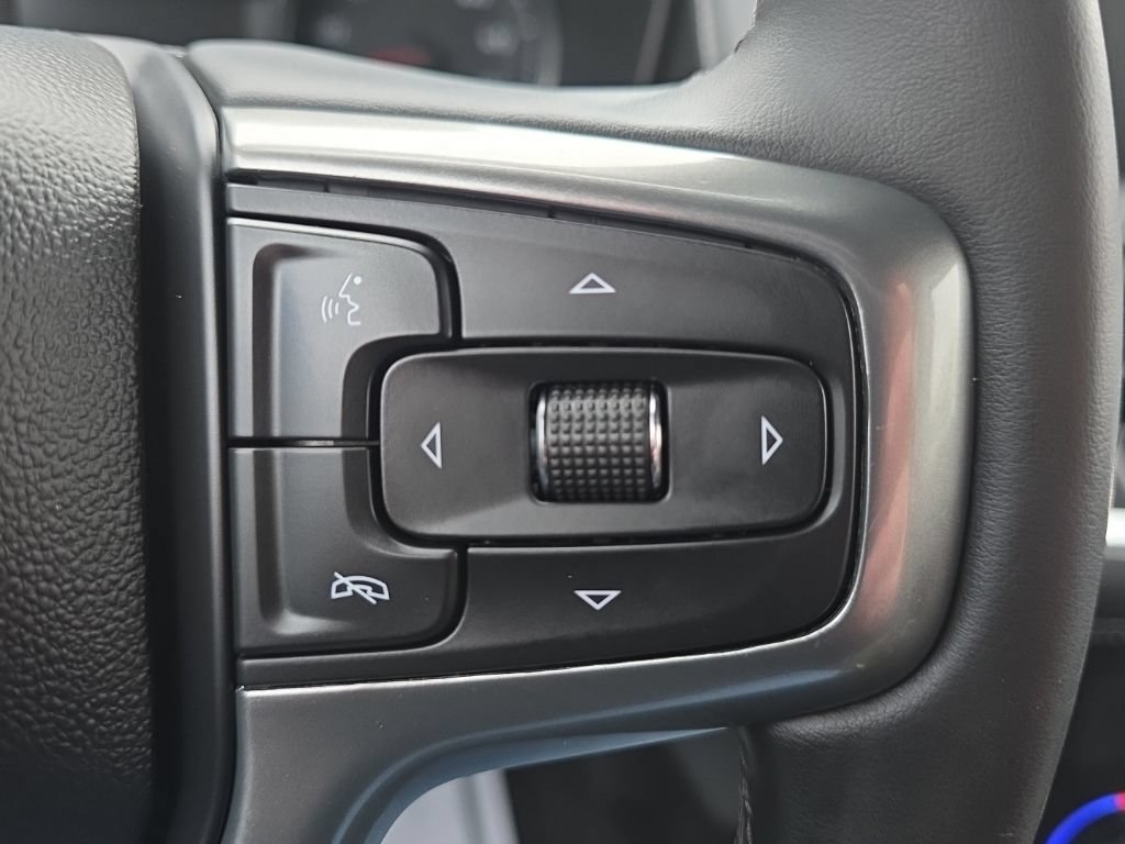 Used 2023 Chevrolet Suburban LS AWD/4WD image 20