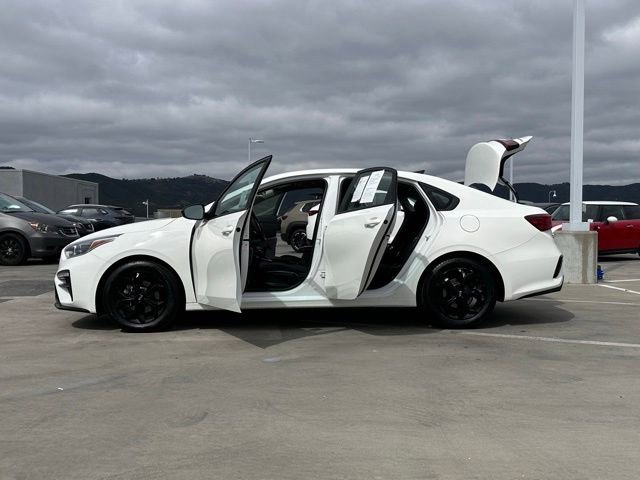 Used 2020 Kia Forte LXS FWD image 28