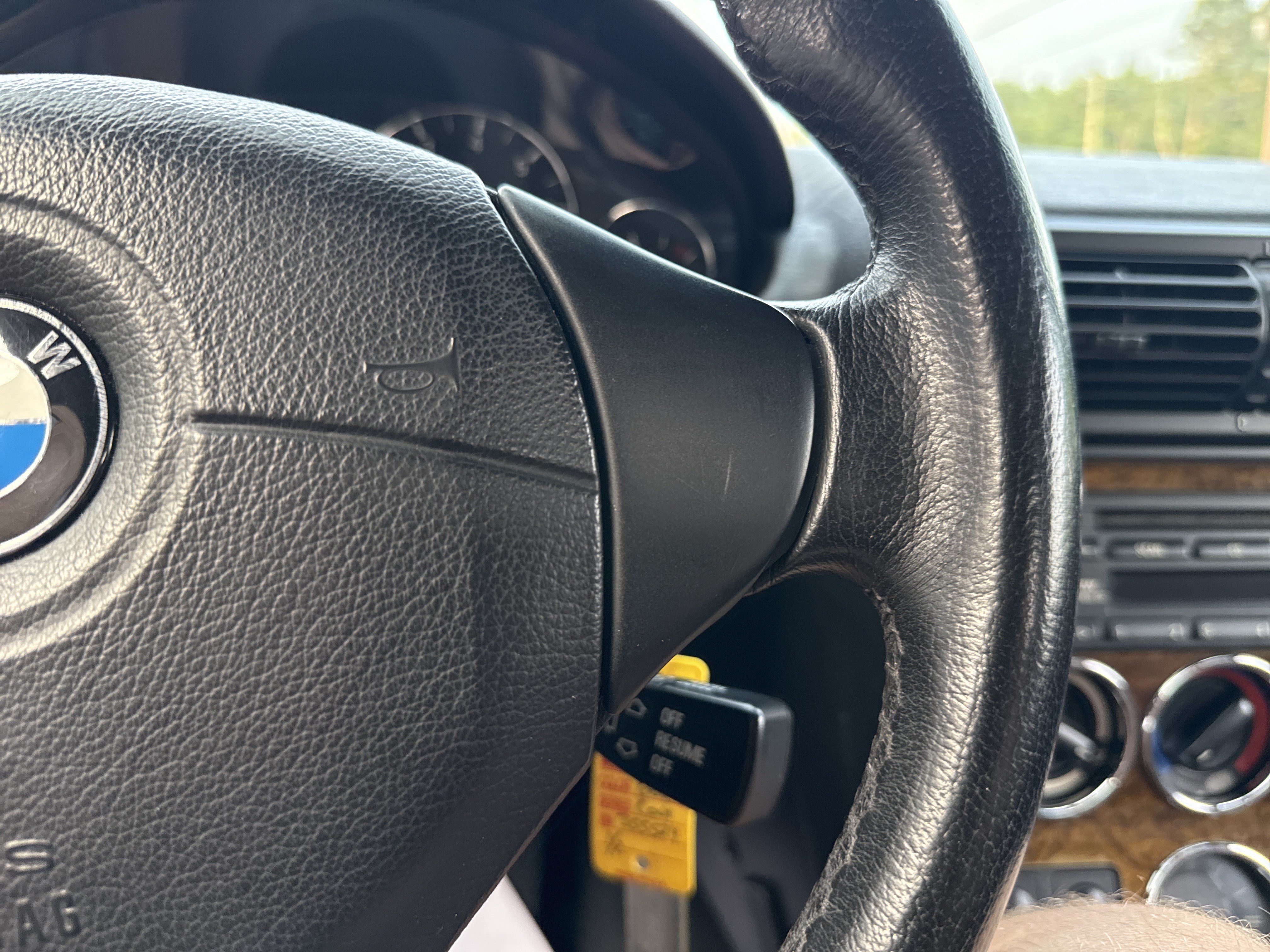 Used 2001 BMW Z3 3.0i RWD image 18