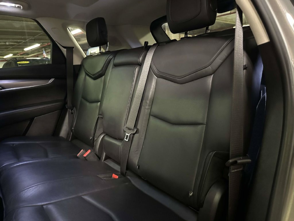 Used 2019 Cadillac XT5 Luxury FWD image 15