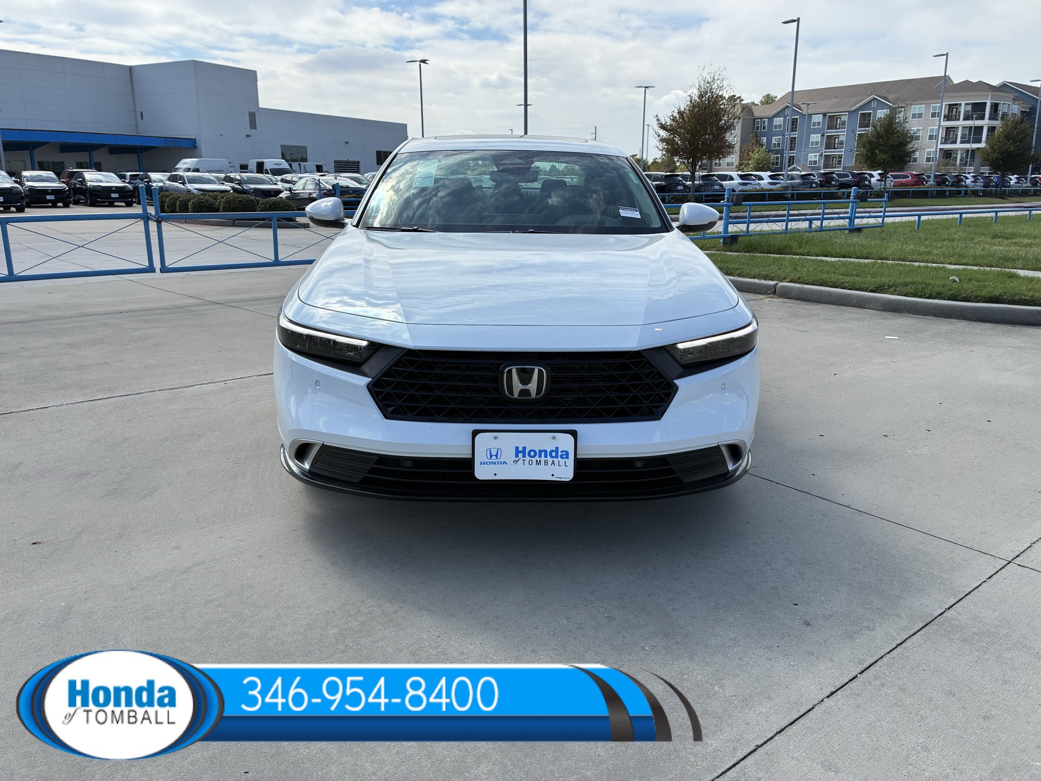 New 2026 Honda Accord Hybrid Touring image 2