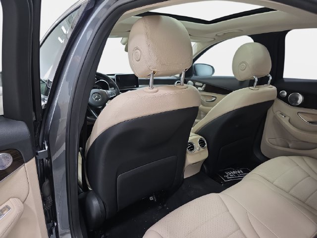 Used 2017 Mercedes-Benz C 300 4MATIC Sedan image 12