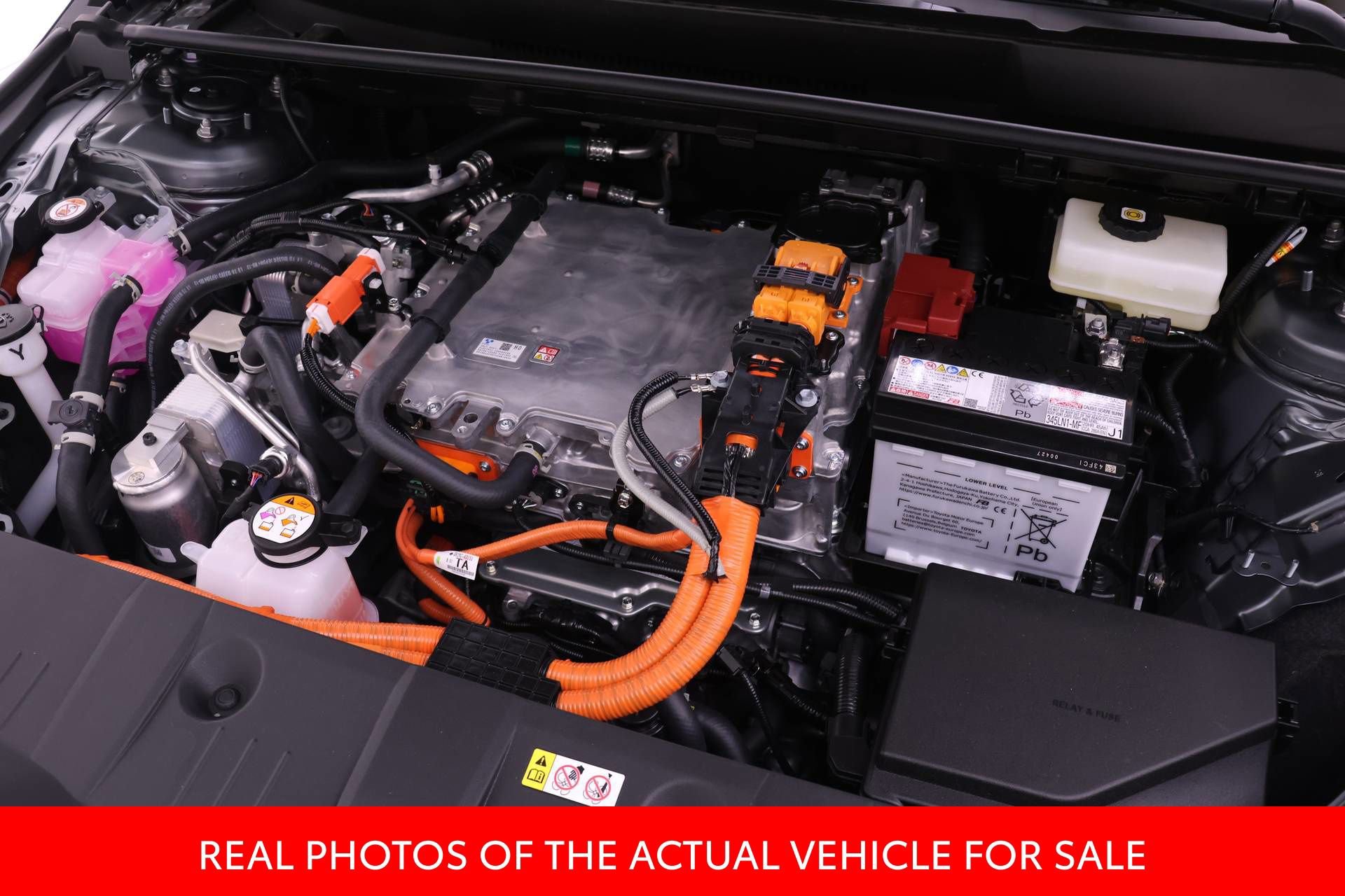 New 2026 Toyota C-HR AWD/4WD image 17