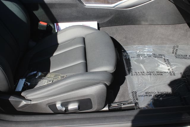 Used 2021 BMW 430i Convertible RWD image 28