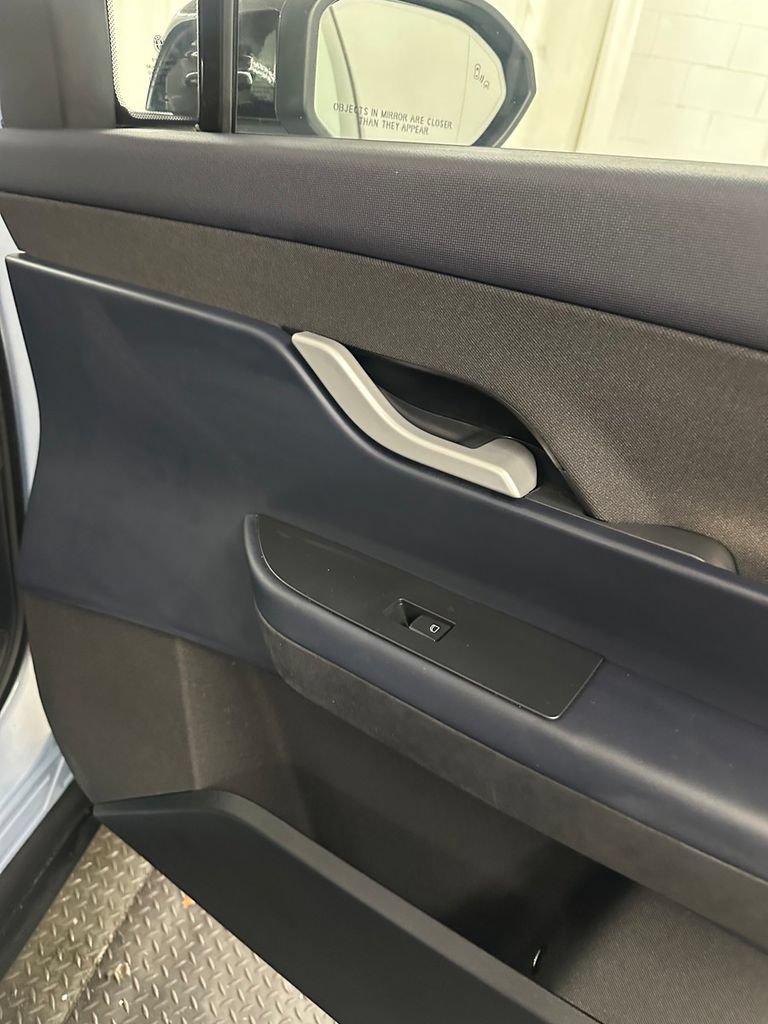 Used 2023 Fisker Ocean One AWD/4WD image 32