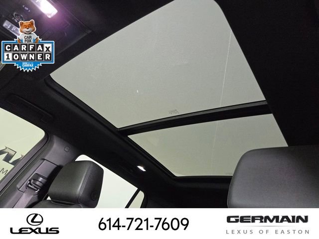 Used 2024 Chevrolet Tahoe Z71 w/ Luxury Package image 33