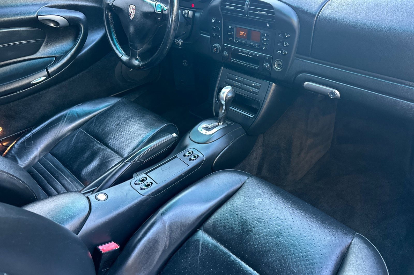 Used 2002 Porsche 911 Carrera 4 image 17