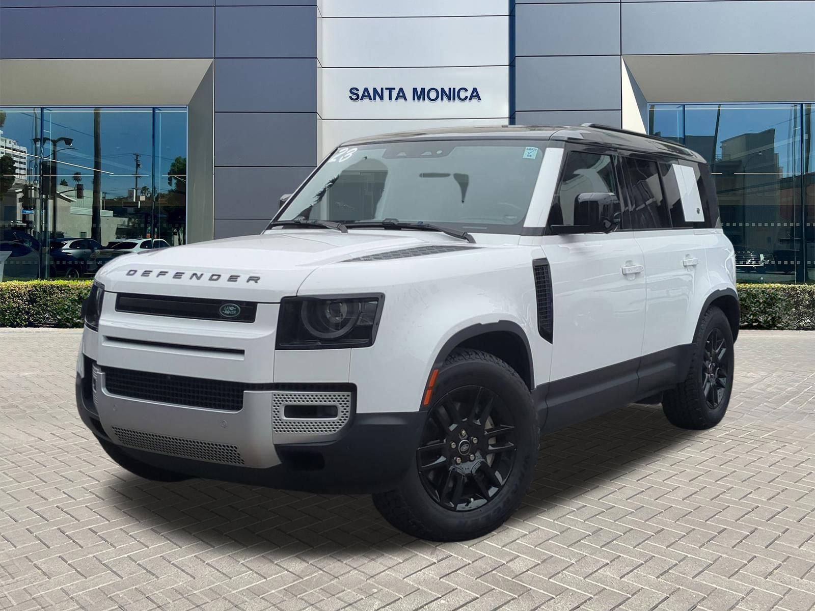Used 2023 Land Rover Defender 110 SE AWD/4WD image 1