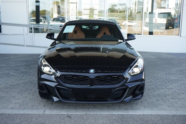 Used 2023 BMW Z4 M40i w/ Premium Package RWD image 5