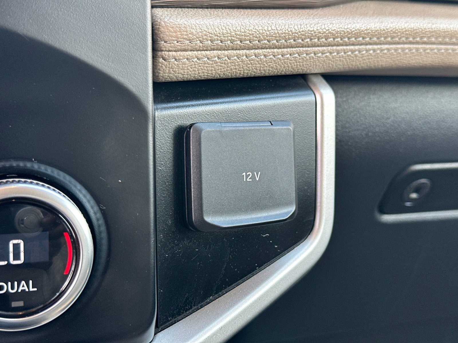 Used 2024 Ford Expedition Max Limited image 36