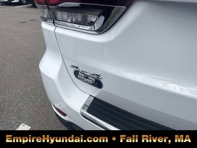 Used 2022 Jeep Grand Cherokee Limited image 8