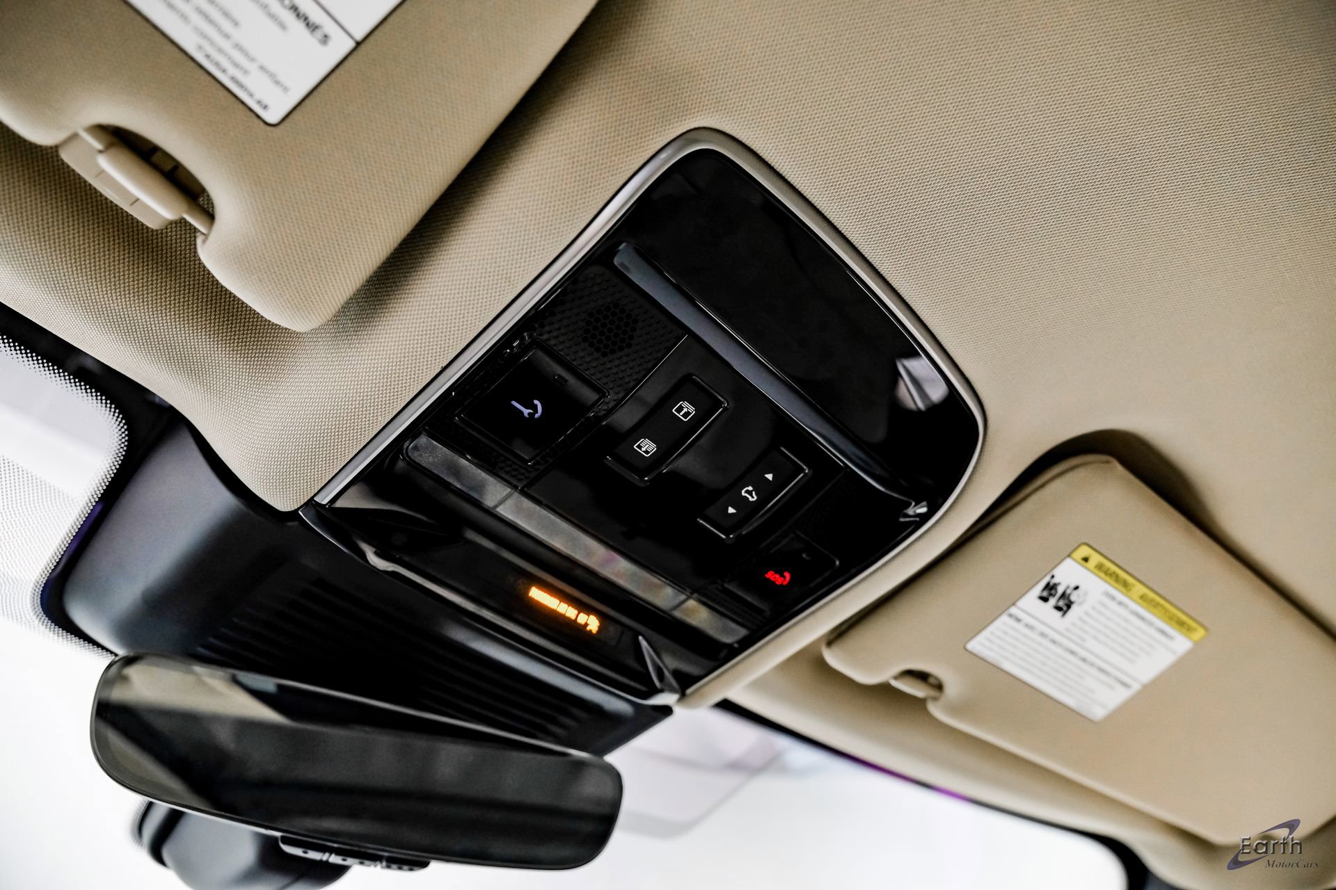 Used 2023 Land Rover Range Rover SE image 38