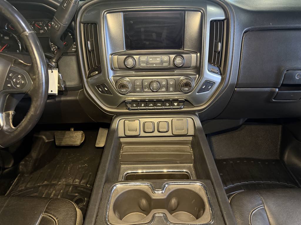 Used 2019 Chevrolet Silverado 2500 LTZ w/ Midnight Edition AWD/4WD image 19